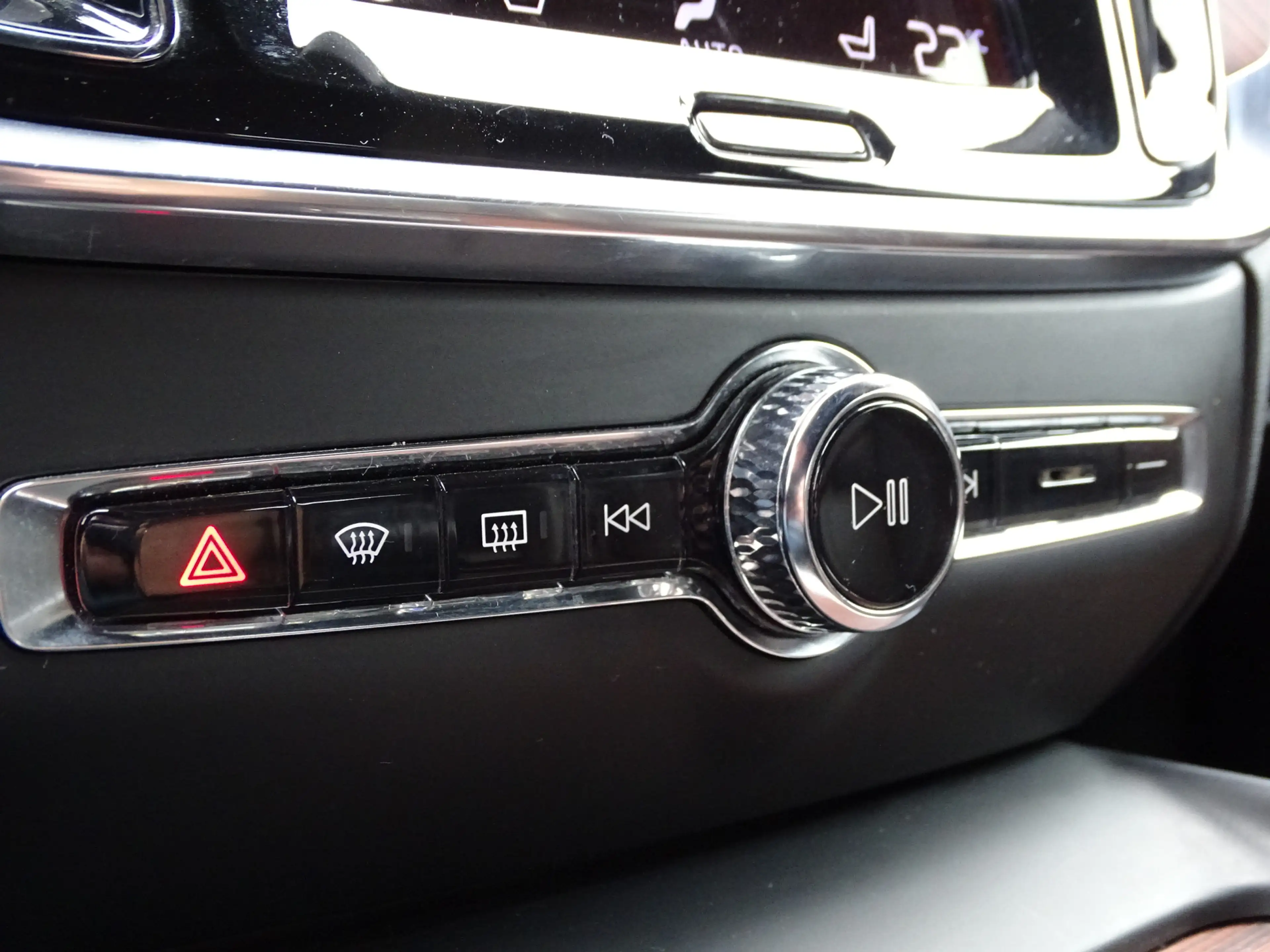 Volvo V60 Cross Country 2.0 B5 AWD Pro | leder | 250pk | — photo 23