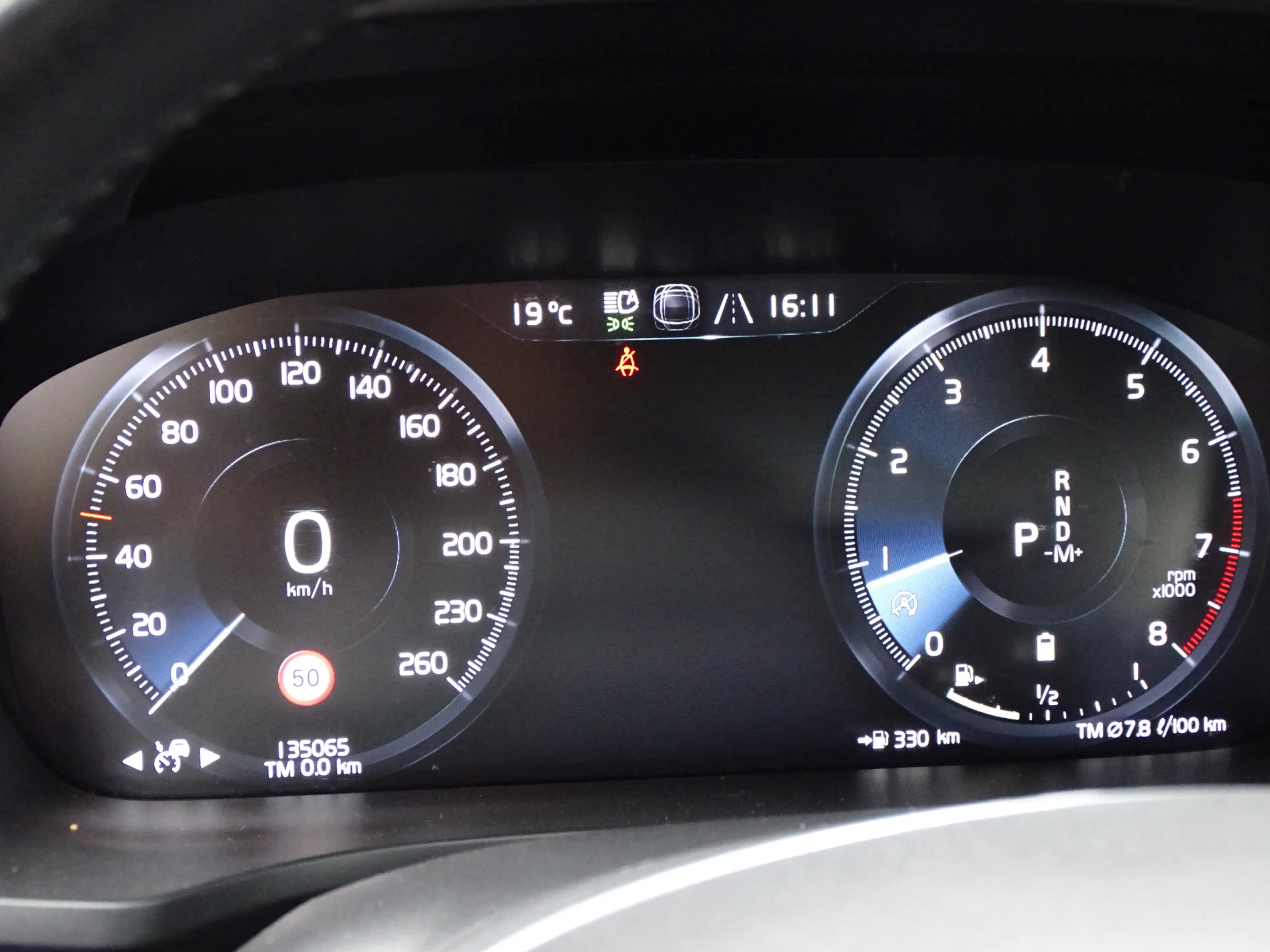 Volvo V60 Cross Country 2.0 B5 AWD Pro | leder | 250pk | — photo 19
