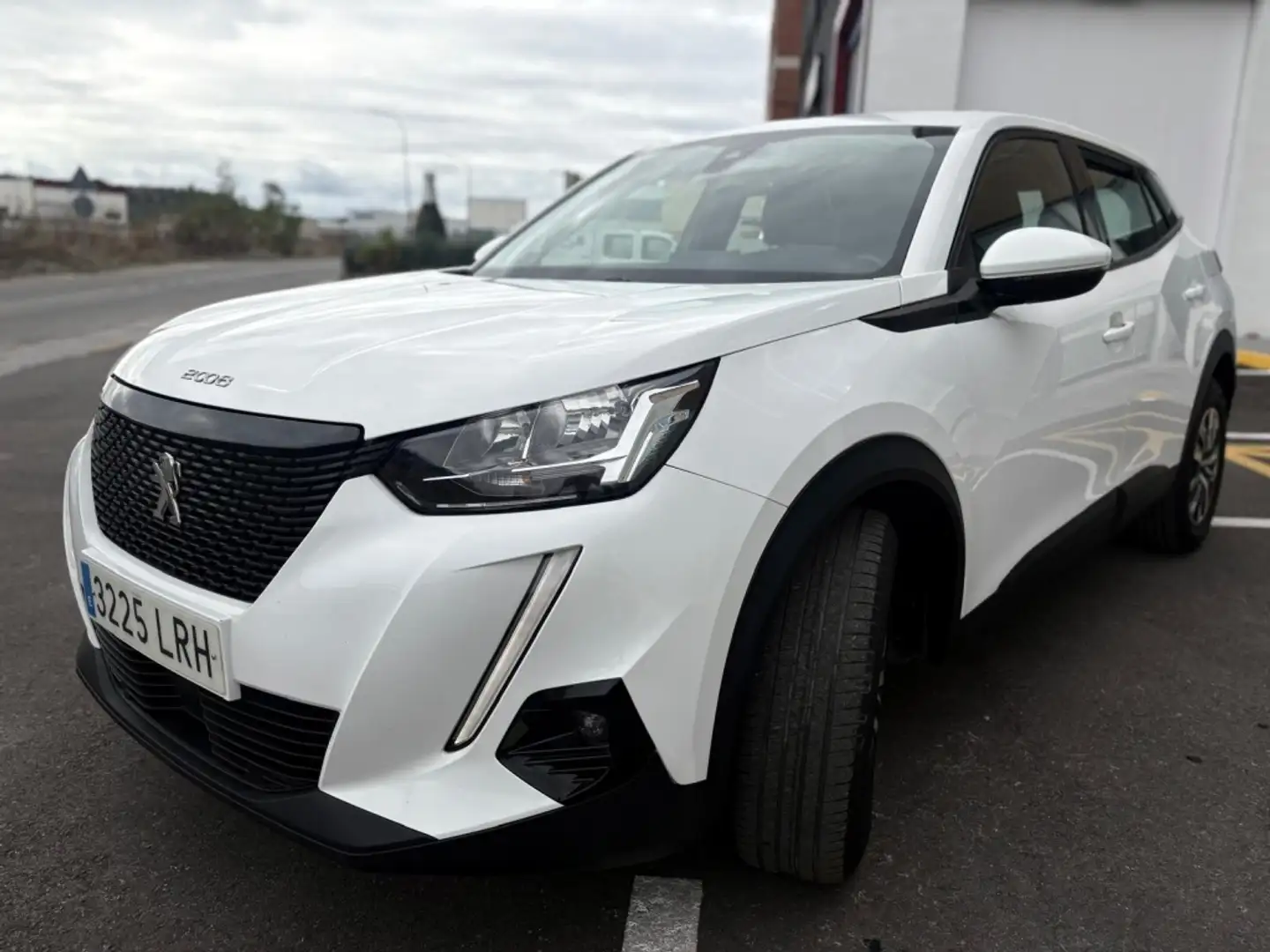 Peugeot 2008 1.5BlueHDi S&S Active 110 Wit - 2