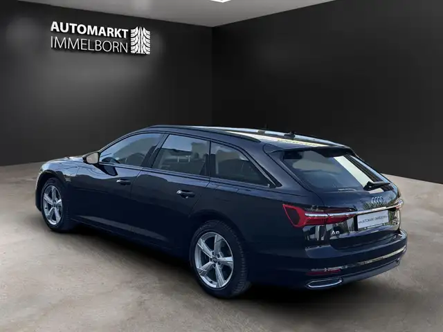 Audi A6 view 5
