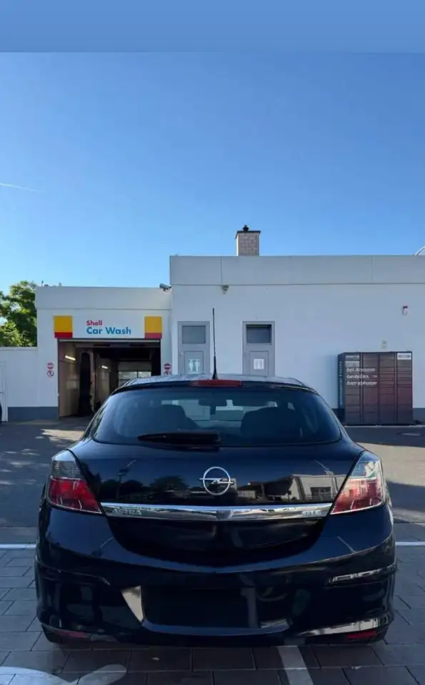 Opel Astra 1.8 16V Coupe, foto 4