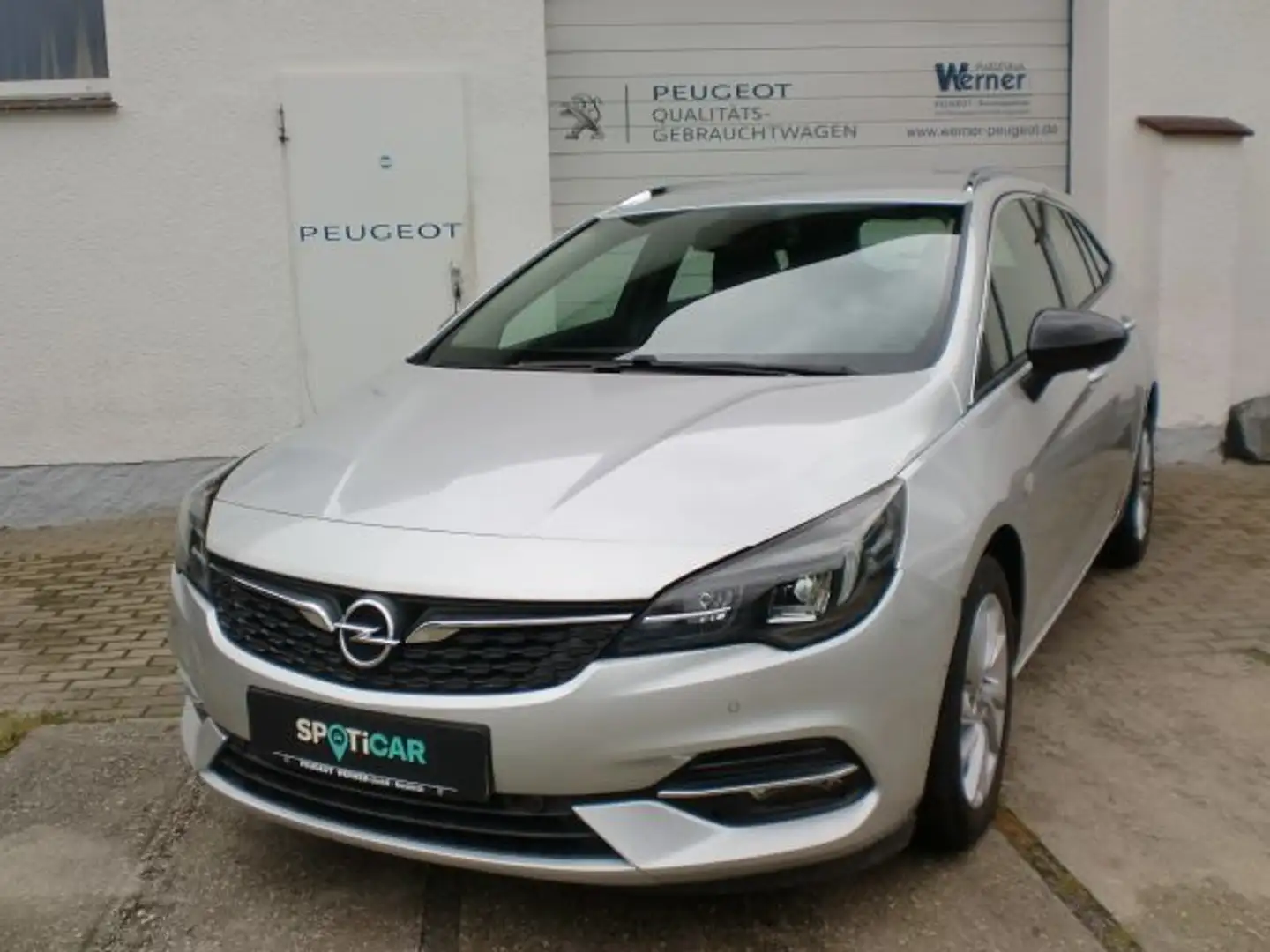 Opel Astra 1.2 Turbo Start/Stop Sports Tourer Elegance - 1