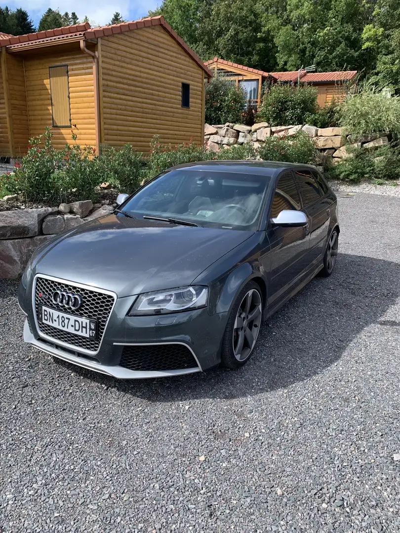 Audi RS3 Sportback S tronic 8P - 1