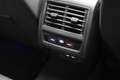 Volkswagen Golf 1.0 eTSI DSG Style | Pan. Dak | ACC | Ambienteverl Gris - thumbnail 22