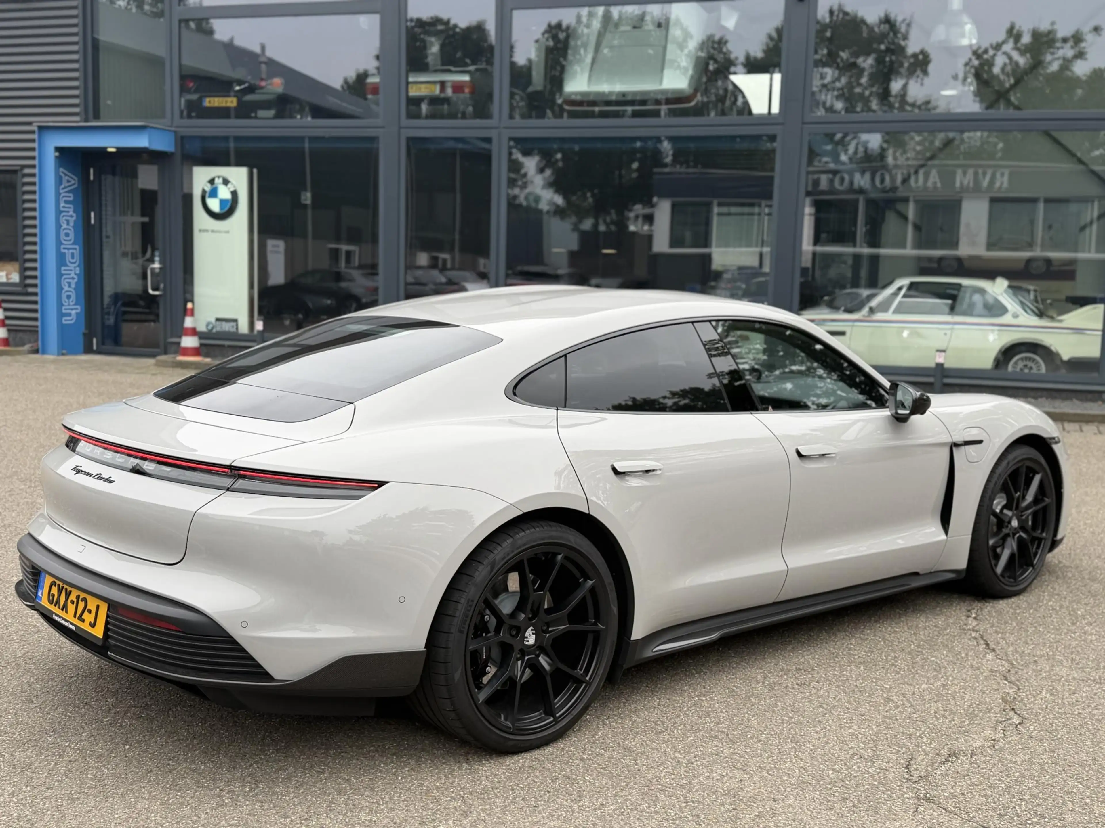 Porsche Taycan Turbo 93 kWh SOH 91% | SPORT CHRONO | HEAD-UP | CA — photo 15