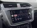 Volkswagen Tiguan 1.5 TSi / IQ Drive / Aut. / ACC / Navi / Cam / DAB Grijs - thumbnail 16