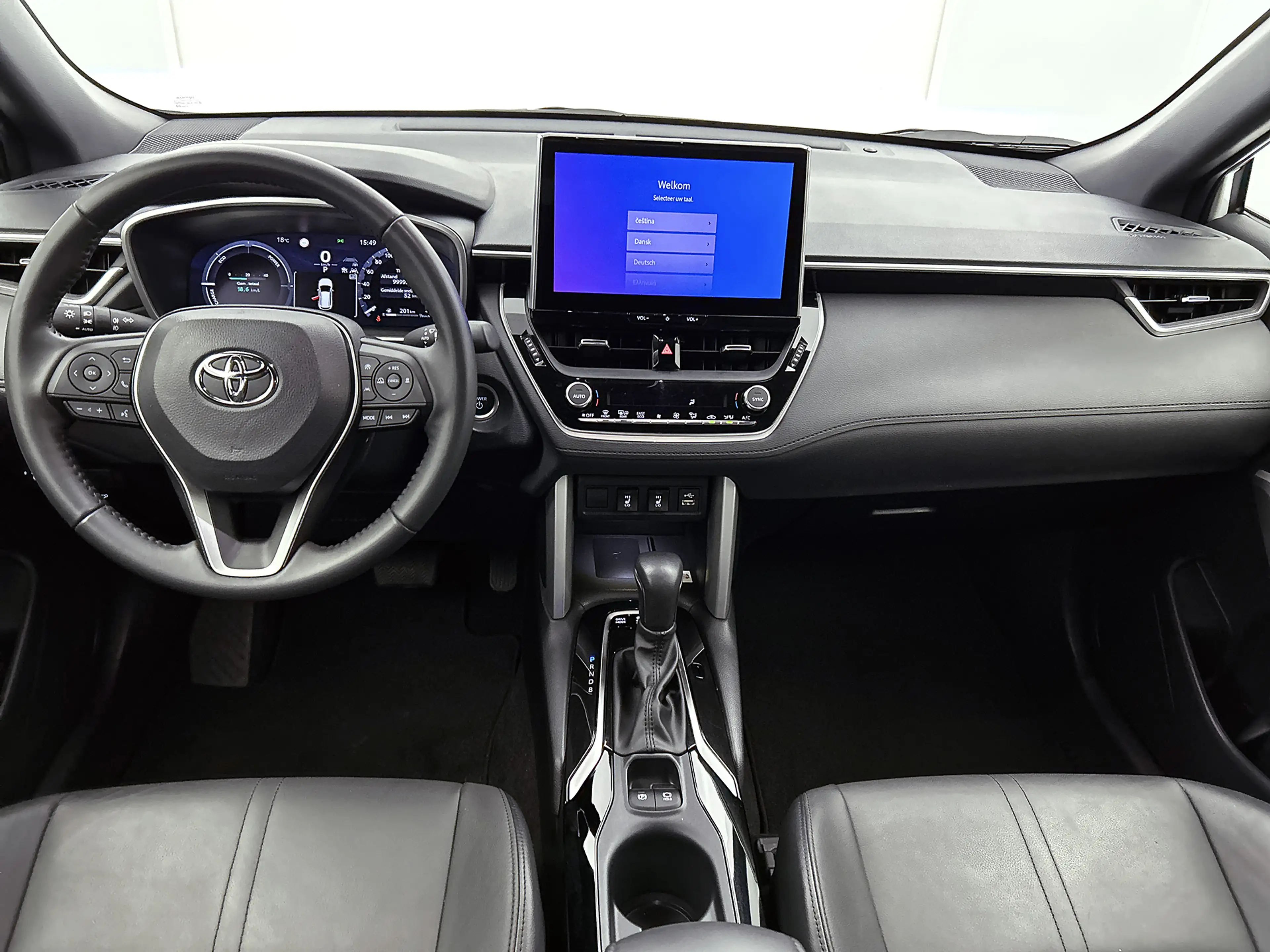 Toyota Corolla Cross 2.0 High Power Hybrid First Edition — photo 4