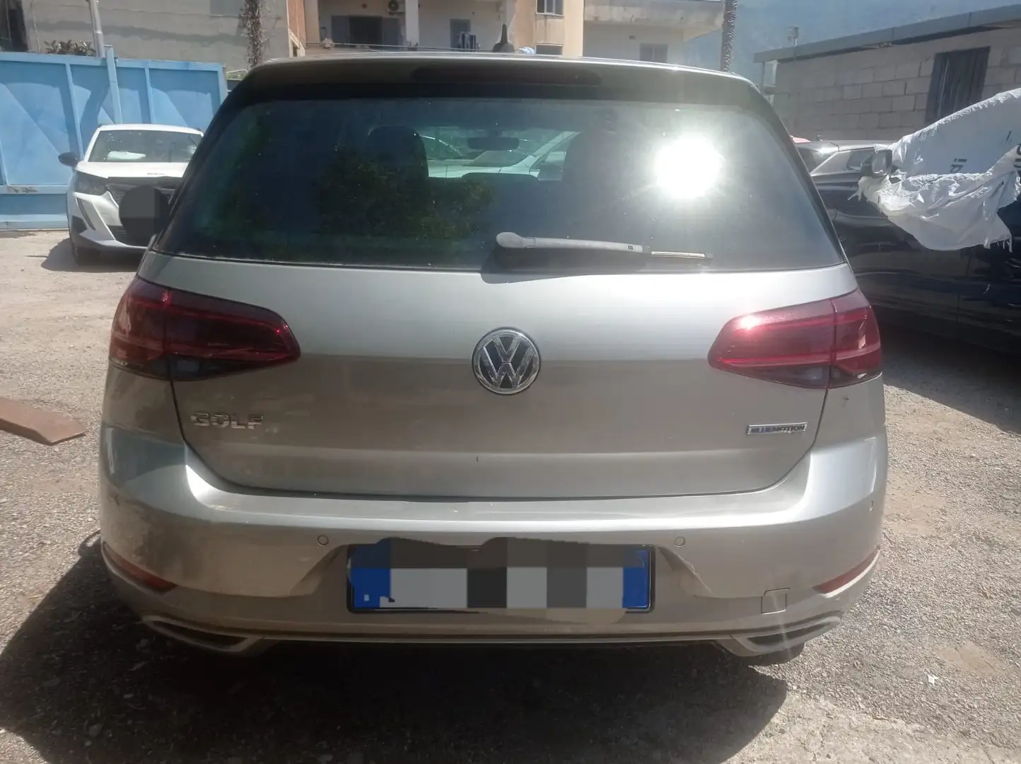 Volkswagen Golf Golf 5p 1.5 tgi Highline 130cv Grau - 1