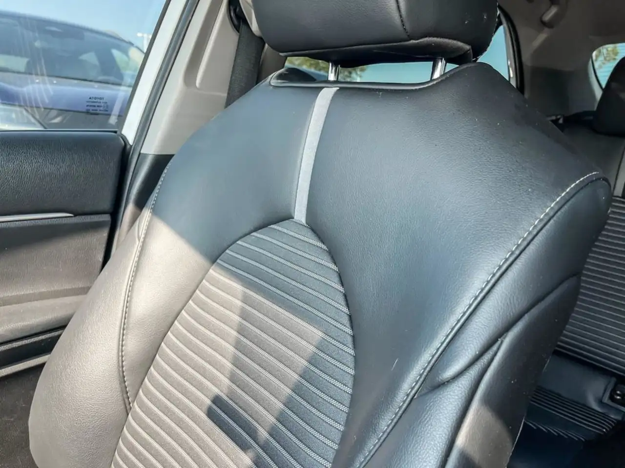 Toyota Camry снимка Toyota Camry