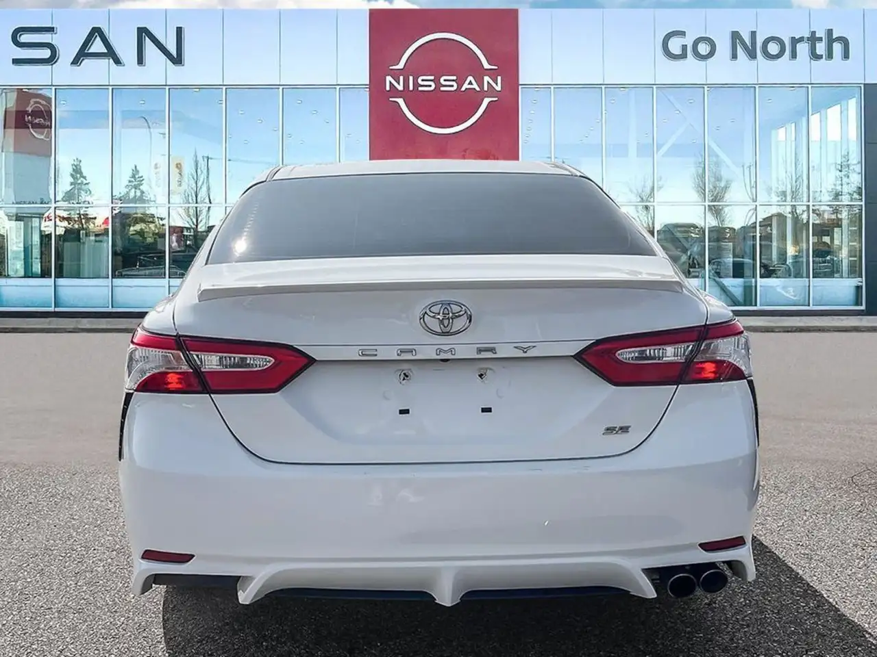 Toyota Camry снимка Toyota Camry