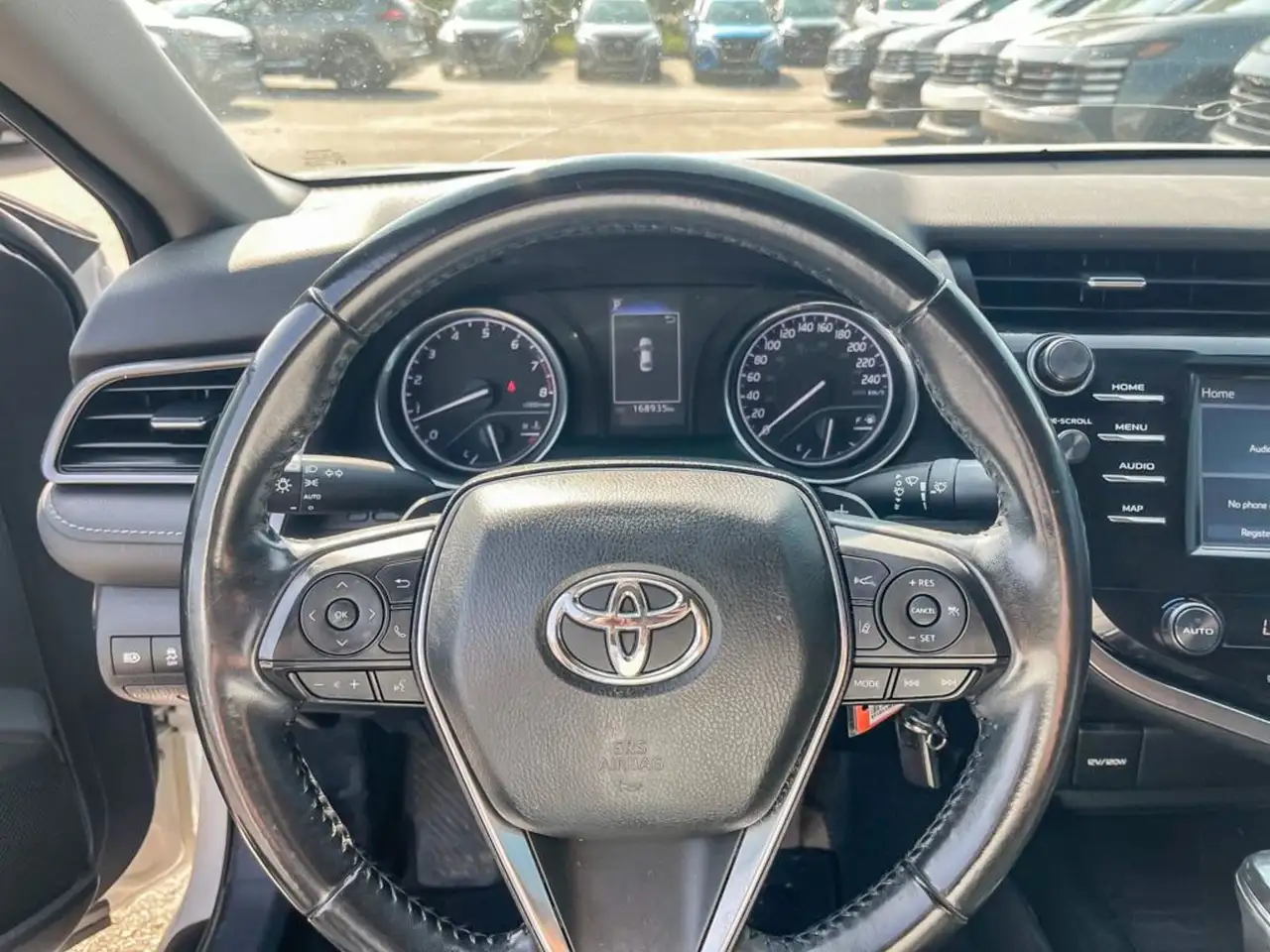 Toyota Camry снимка Toyota Camry
