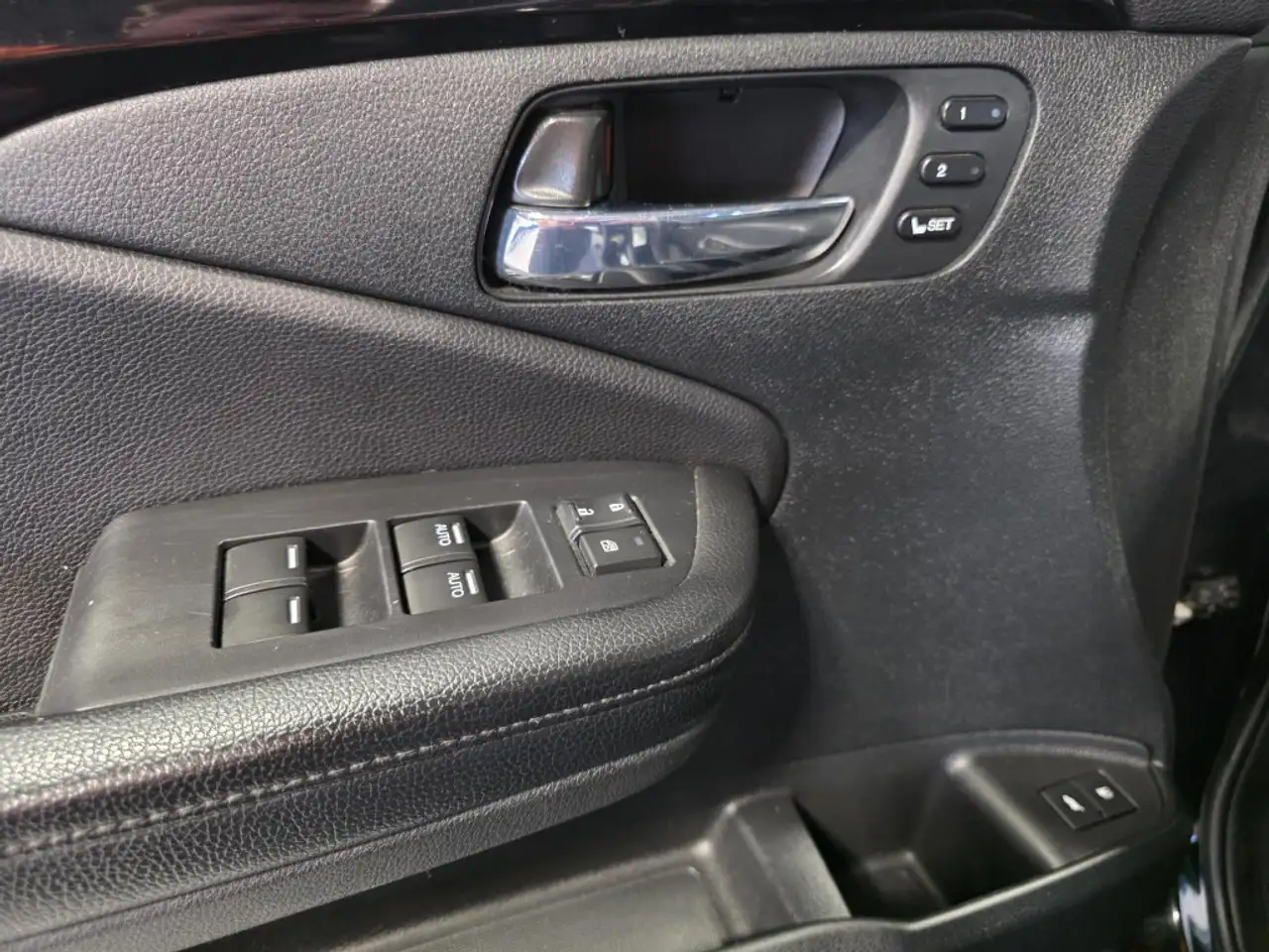 Honda Pilot снимка Honda Pilot