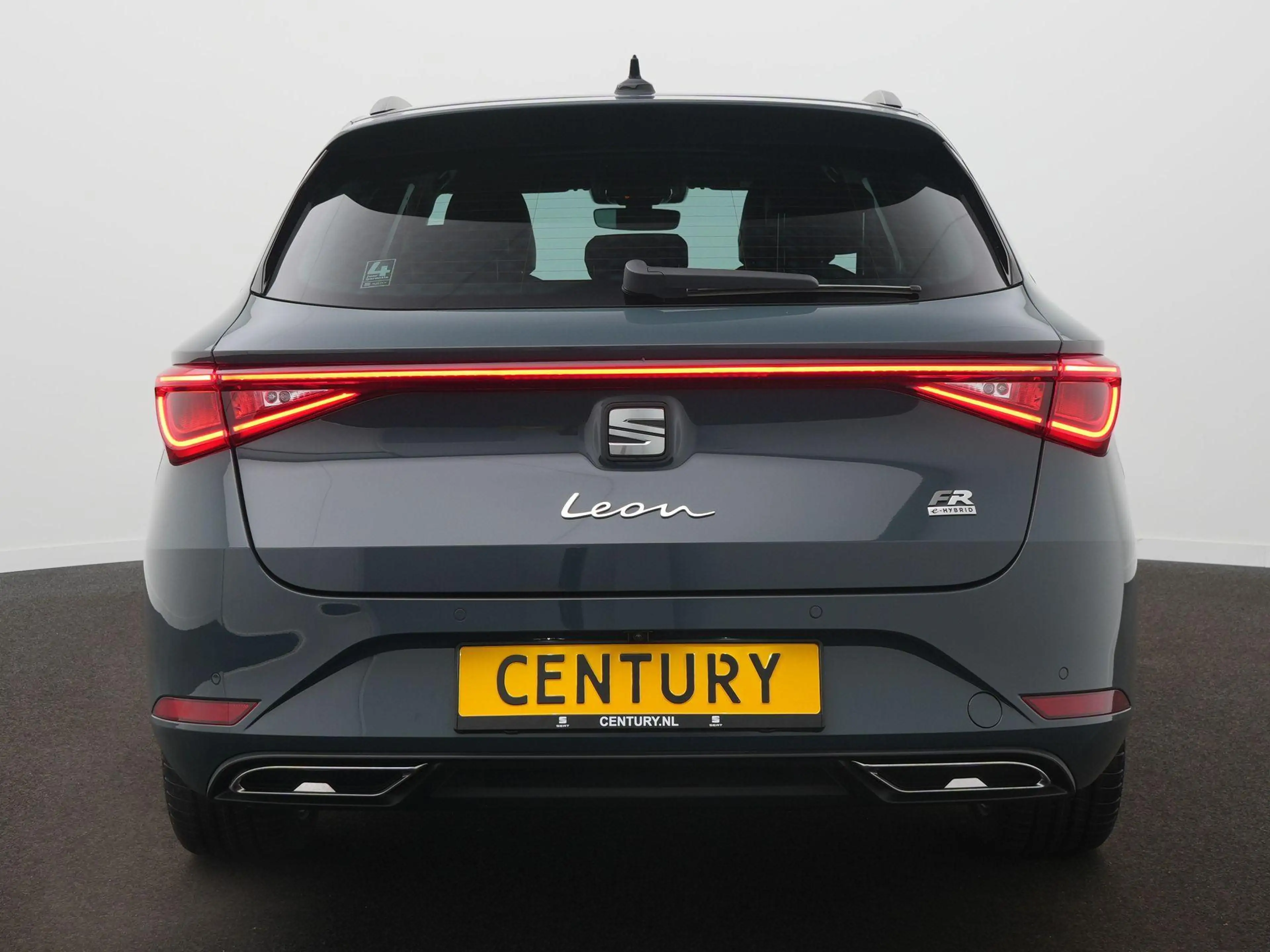 SEAT Leon e-Hybrid Sportstourer FR Business 1.5 TSI eHybrid 150kW / 2 — photo 6