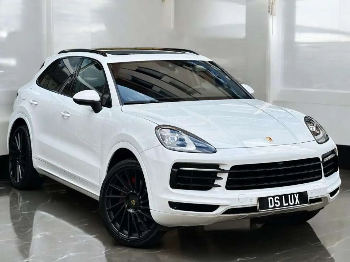 Porsche Cayenne 3.0 V6 400CH Blanc - 1