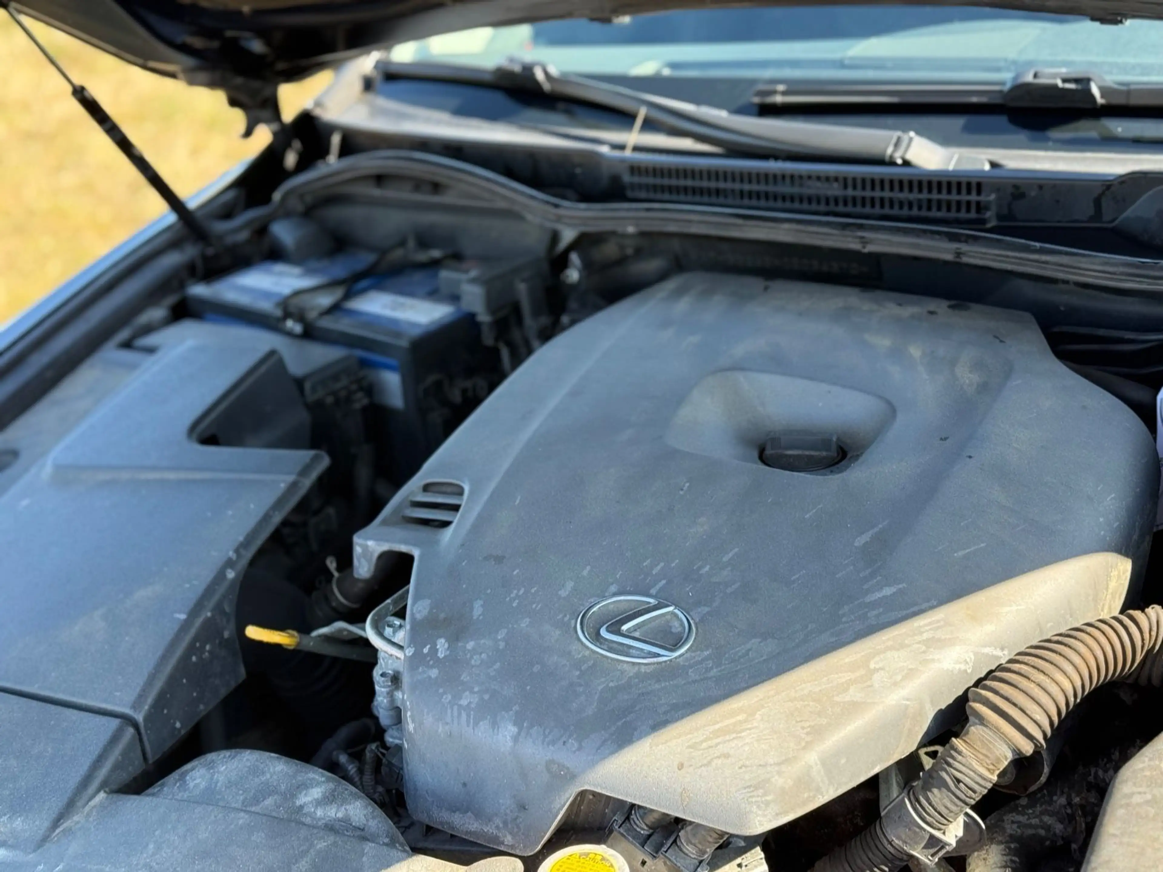 Lexus IS 220d sport line — photo 12