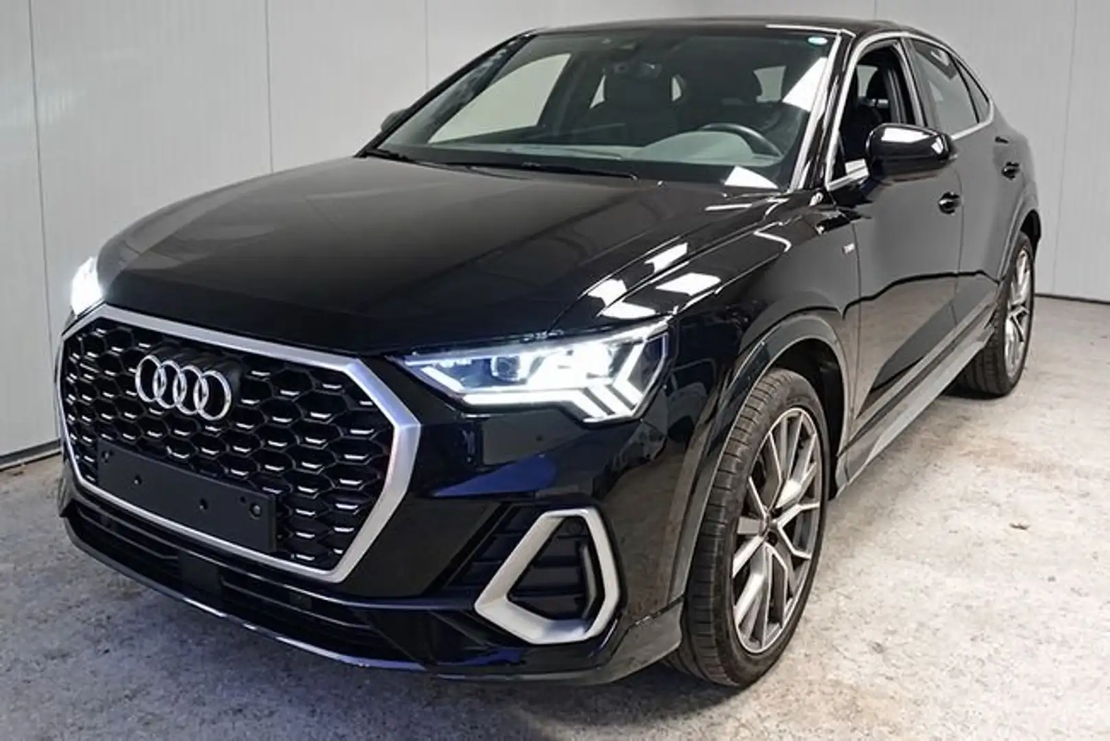 Audi Q3 40 TDI S line quattro S tronic 147kW Negro - 2