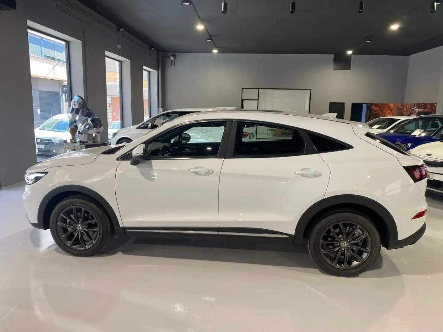 DFSK F5 1.5T Classic 4x2 Aut Blanco - 2