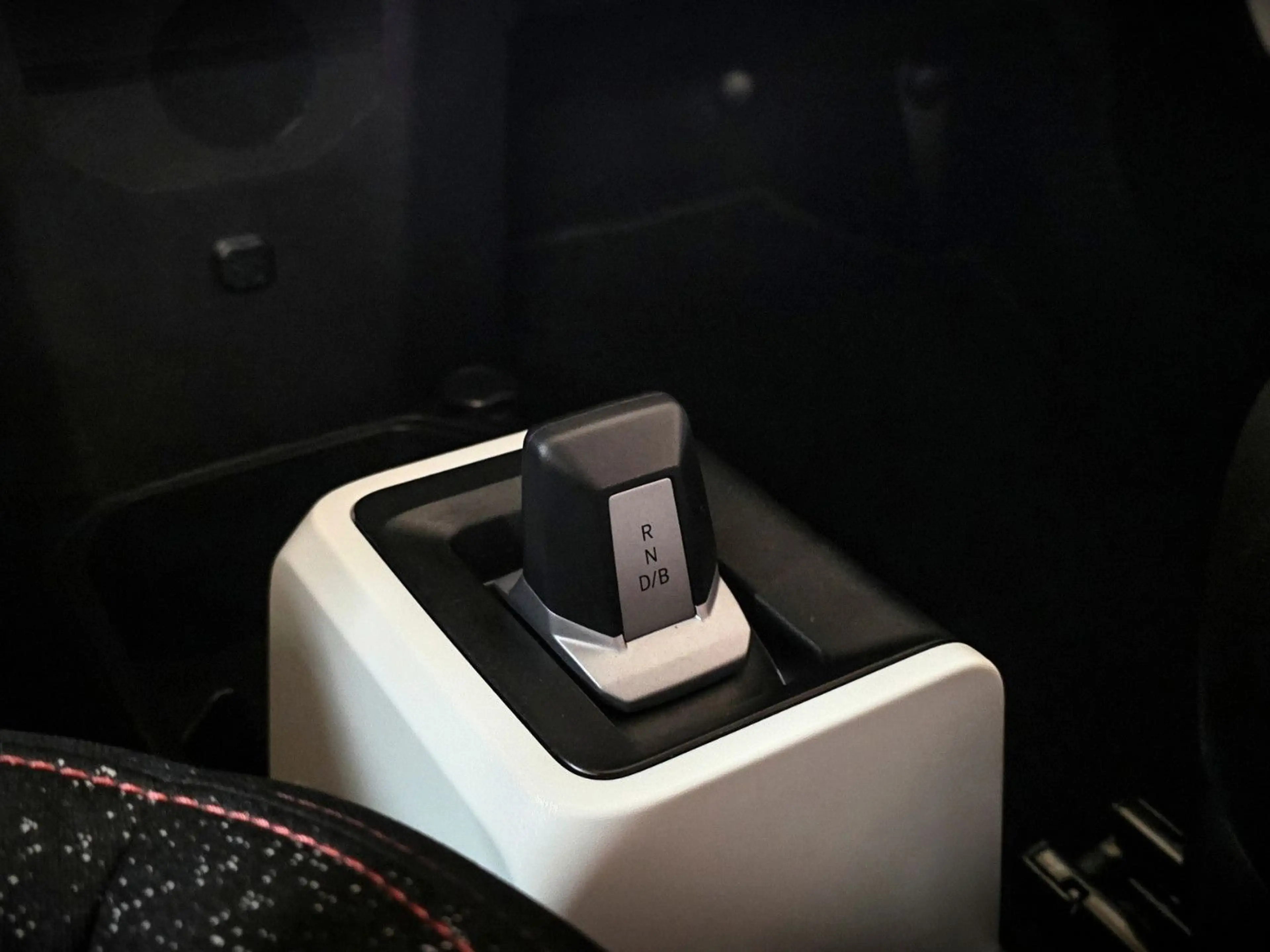 Dacia Spring Expression Electric 65 *KLIMA*DAB+* — photo 12