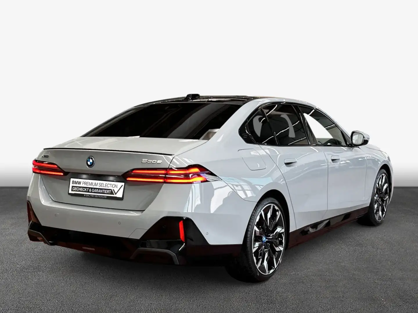 BMW 530 e xDrive Aut. Grau - 2