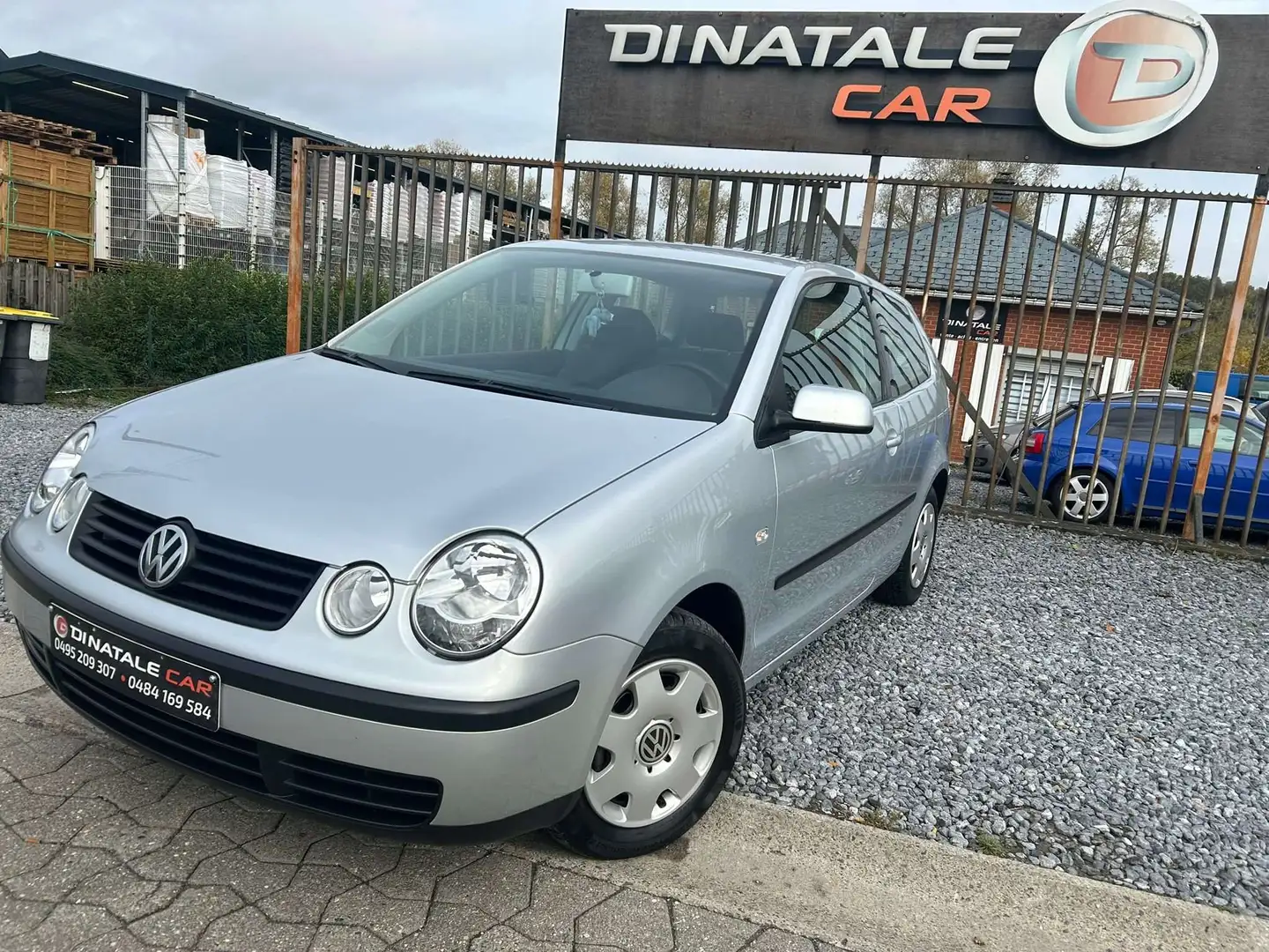 Volkswagen Polo 1.4i 16v Comfortline - Faible km - Etat Neuf Argent - 2