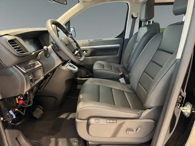 Toyota Proace view 10
