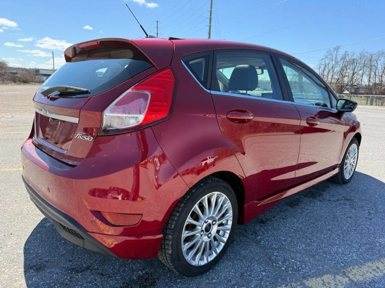 Ford Fiesta снимка Ford Fiesta