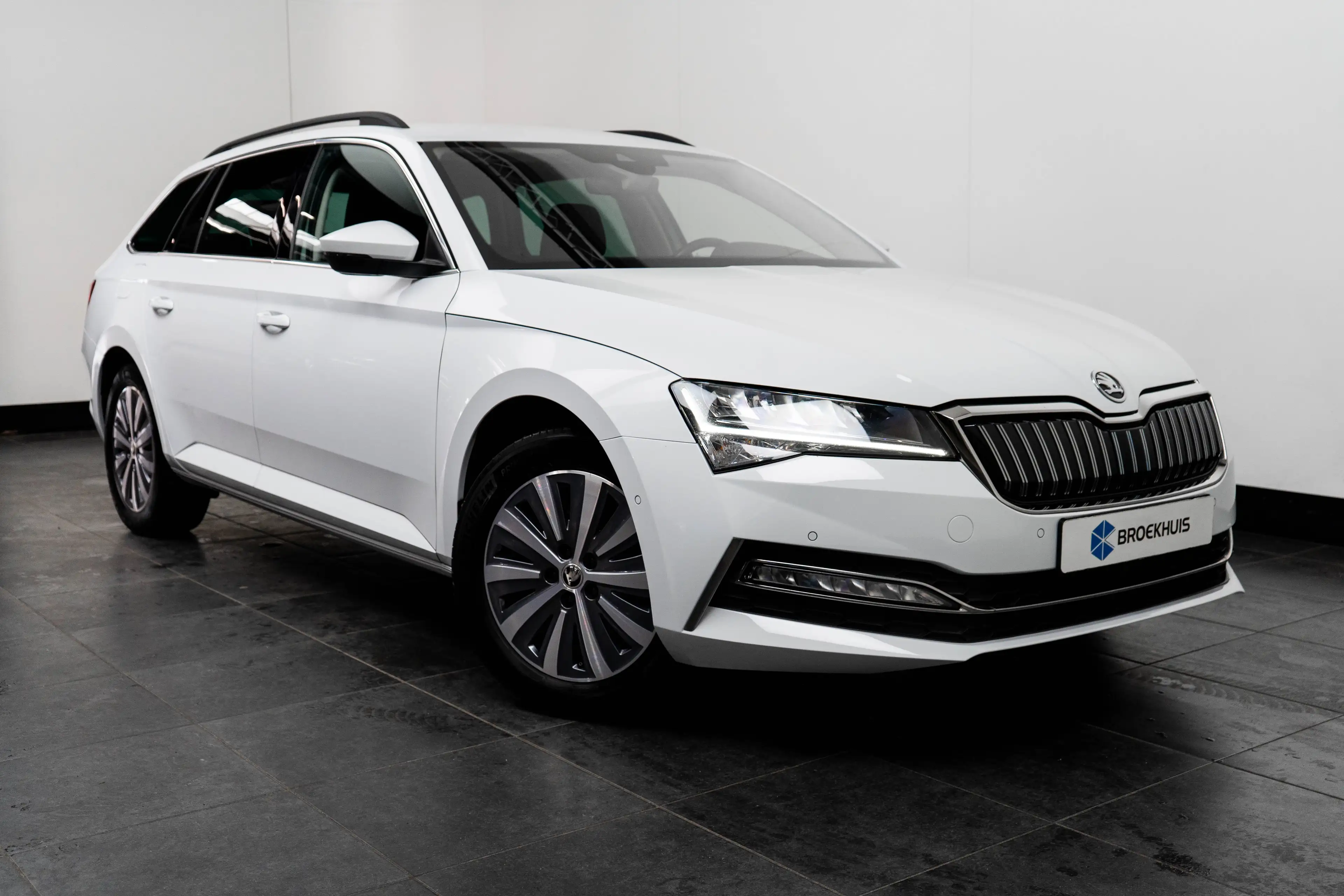 Skoda Superb Combi 1.4 iV TSI 218PK DSG-6 Ambition | NAVIGATIE — photo 3