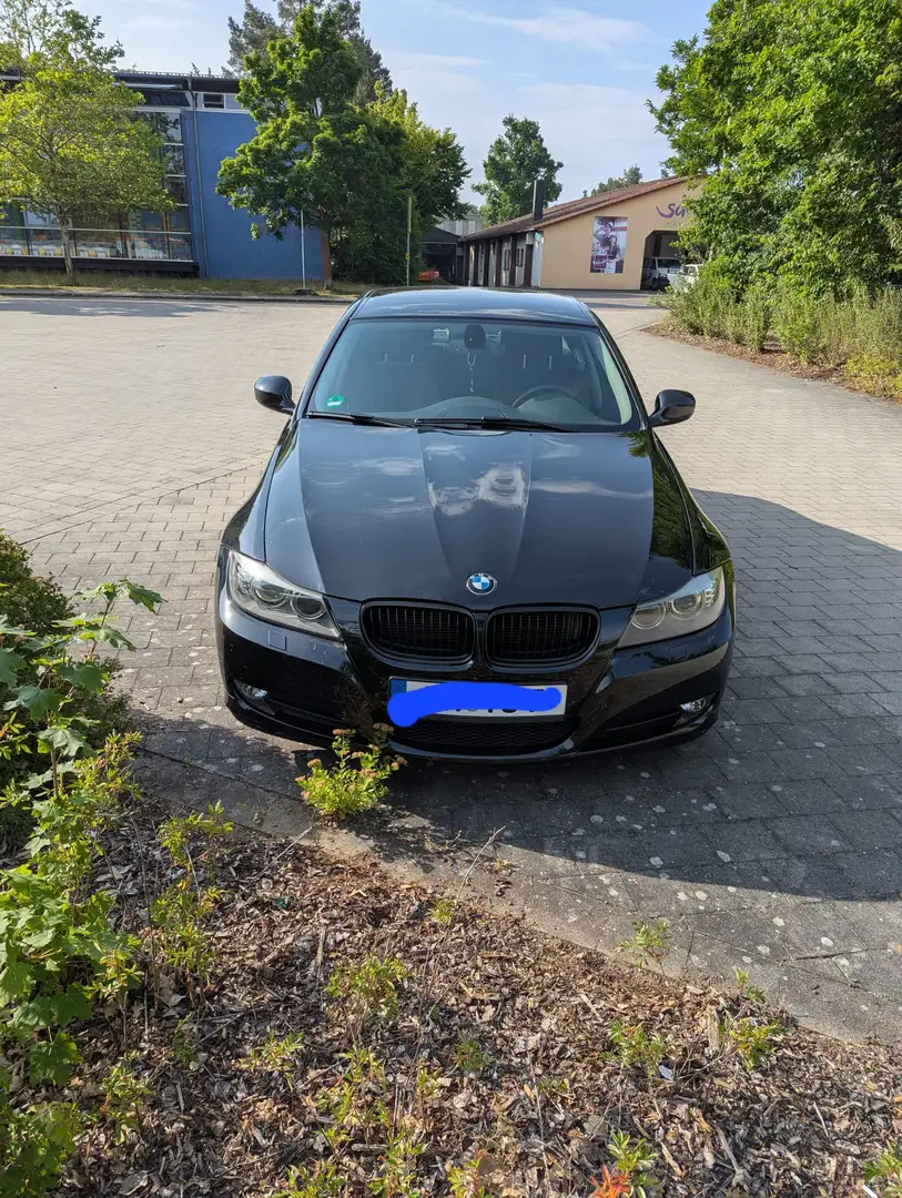 BMW 320 320d Edition Černá - 1
