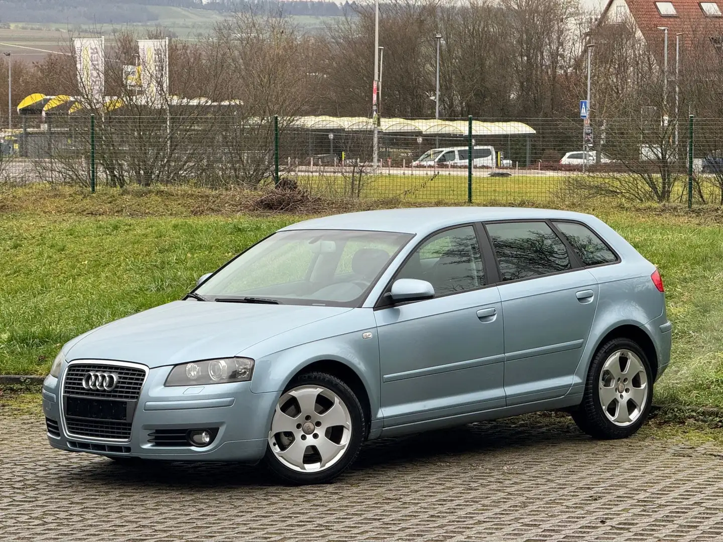 Audi A3 A3 Sportback Diesel 2.0 TDI Sportback DSG Ambition Blau - 1