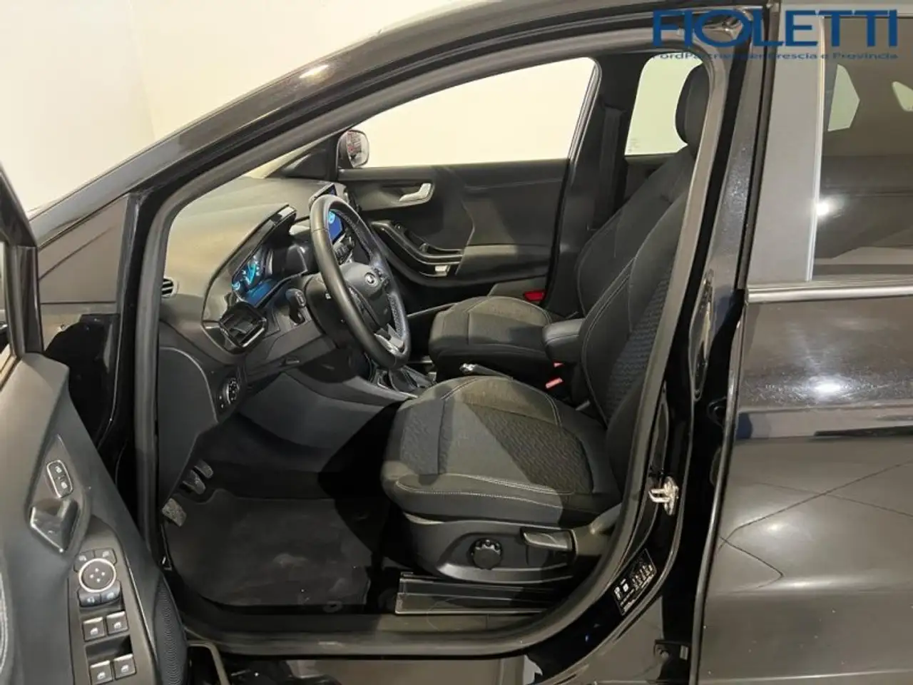 Ford Puma (2019) 1.0 ECOBOOST HYBRID 125 CV S&S TITANIUM DESIGN, миниатюра 3