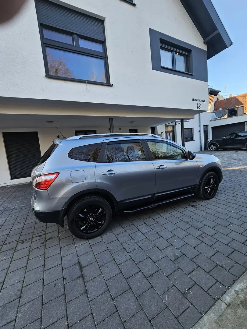 Nissan Qashqai+2 2.0 dCi DPF 4x4 Aut. acenta - 1