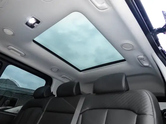Hyundai Staria view 16