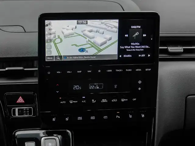 Hyundai Staria view 7