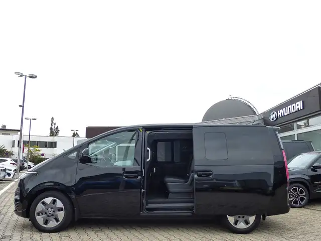 Hyundai Staria view 20