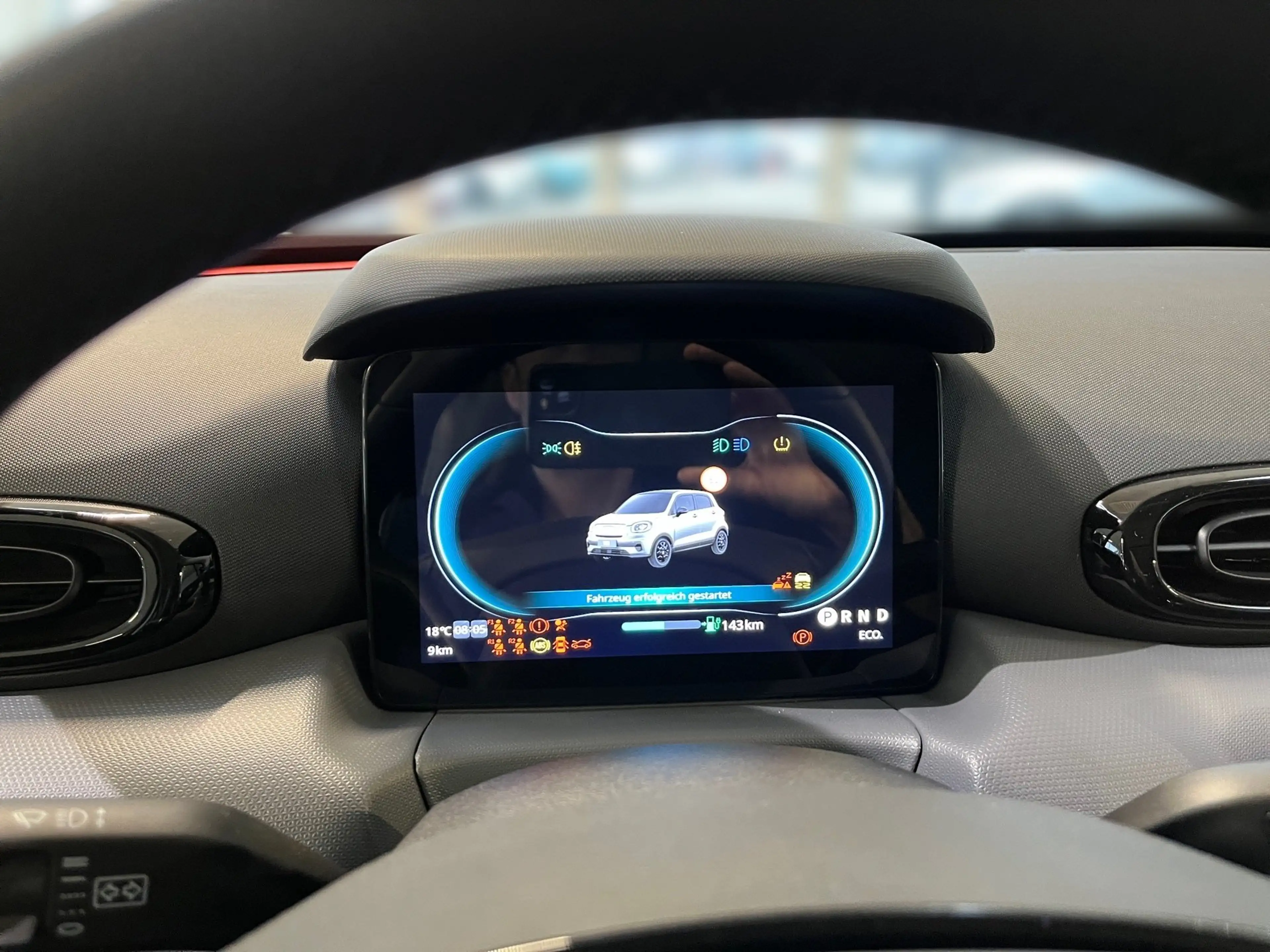 Leapmotor T03 37,3 kWh Design — photo 8