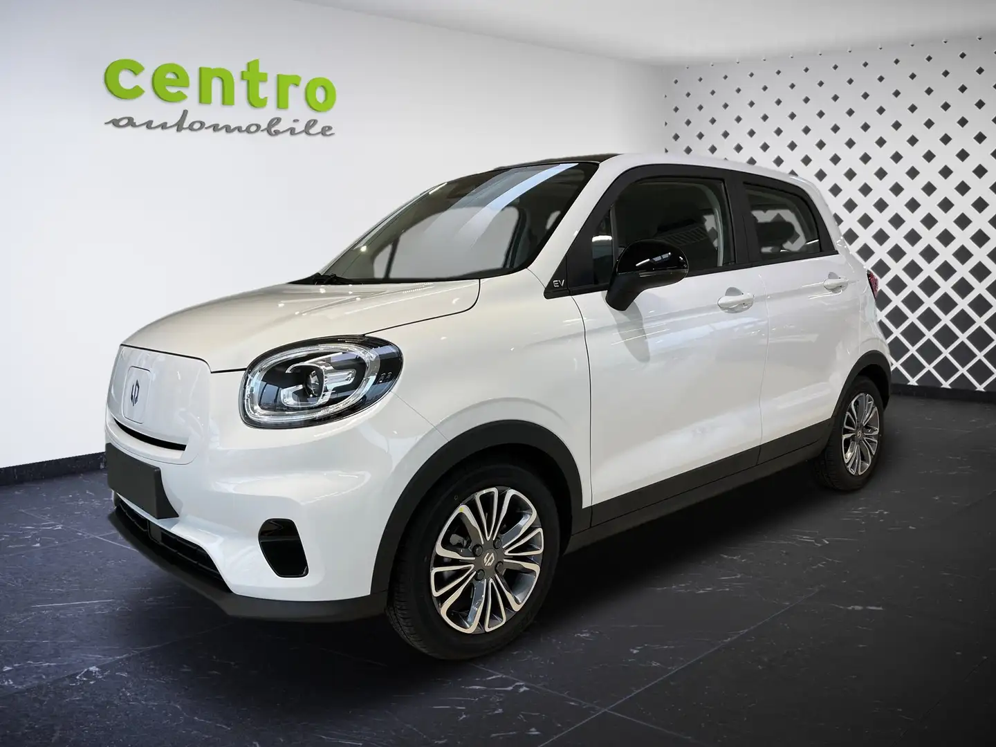 Leapmotor T03 37,3 kWh Design Weiß - 1