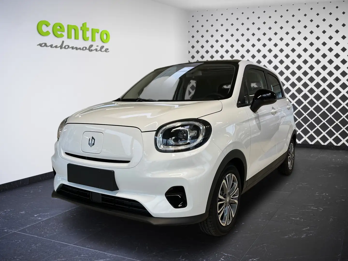 Leapmotor T03 37,3 kWh Design Weiß - 2