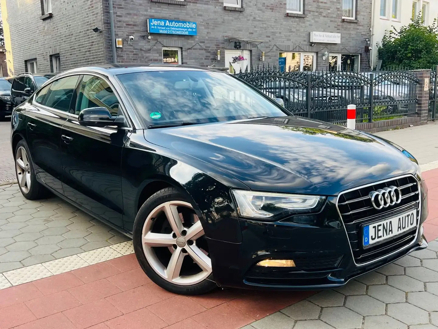 Audi A5 Sportback 1.8 TFSI 2.Hand Scheckheft Leder Xe Zwart - 1