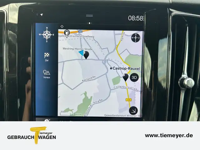 Volvo XC60 view 15