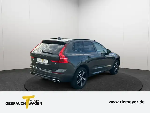 Volvo XC60 view 5