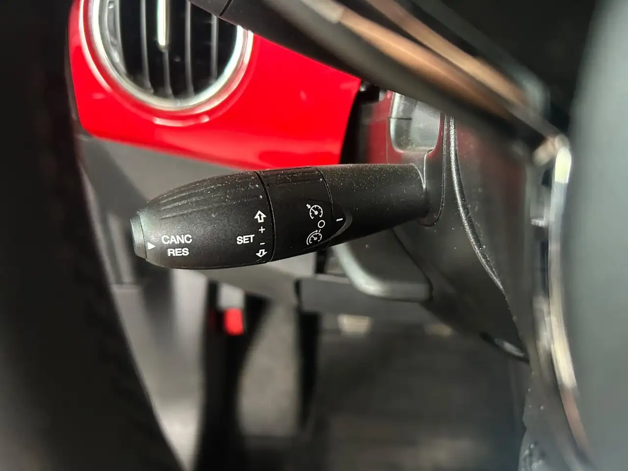 Fiat 500 1.0 70cv Hybrid RED, миниатюра 11