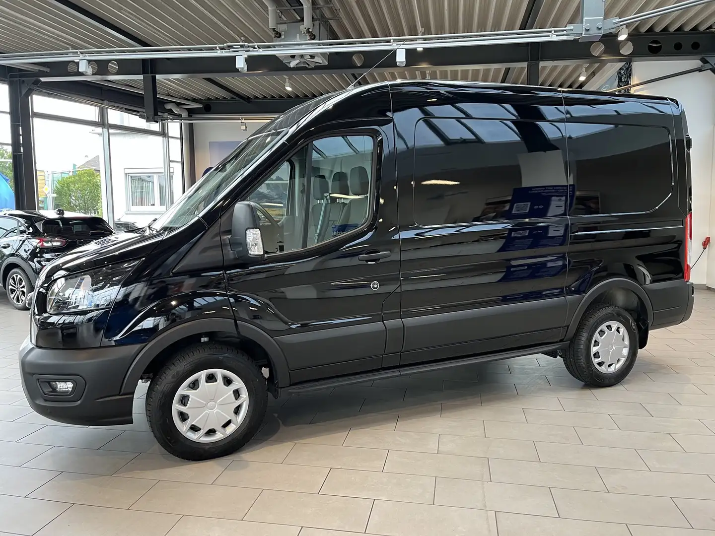 Ford Transit Kasten 350 L2 Trend Schwarz - 2