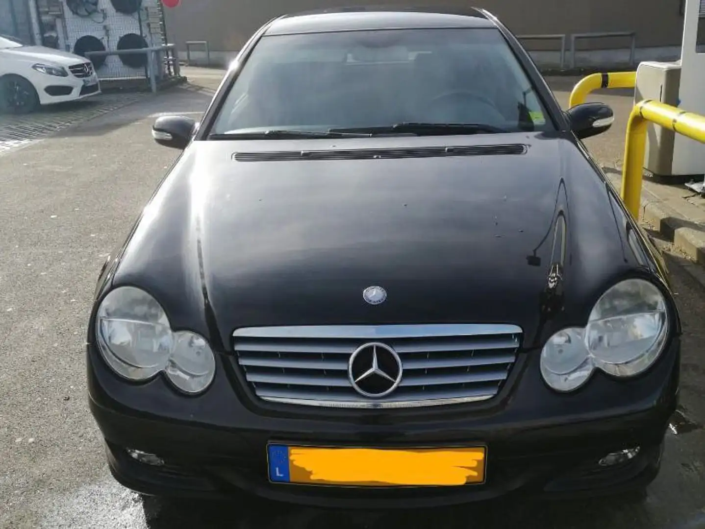Mercedes-Benz C 200 Noir - 2