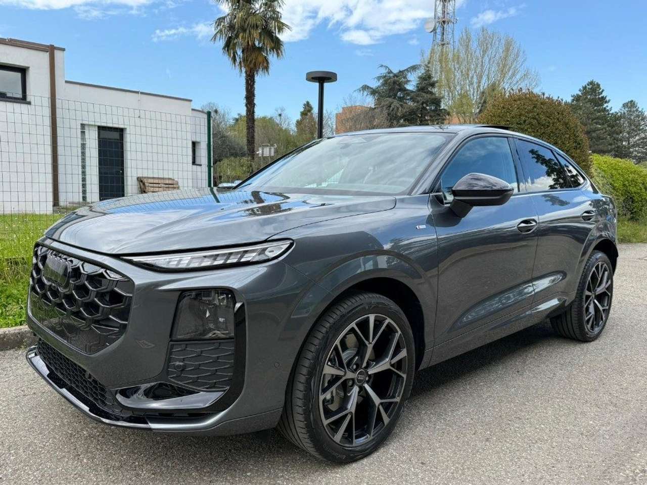 Audi Q3 SPB TDI 110 kW S tronic S Line edition TETTO - NAV