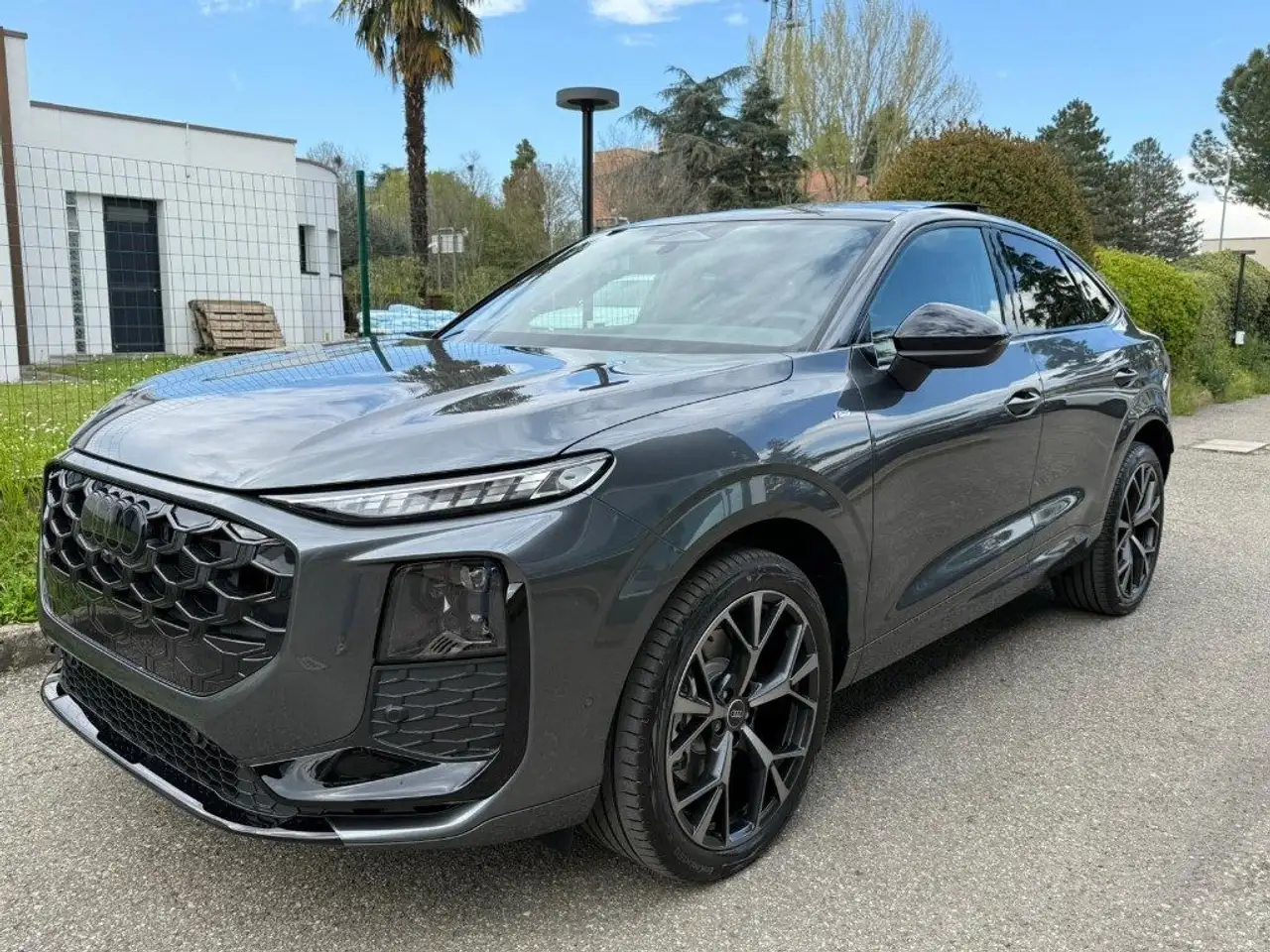 Audi Q3 SPB TDI 110 kW S tronic S Line edition TETTO - NAV 2