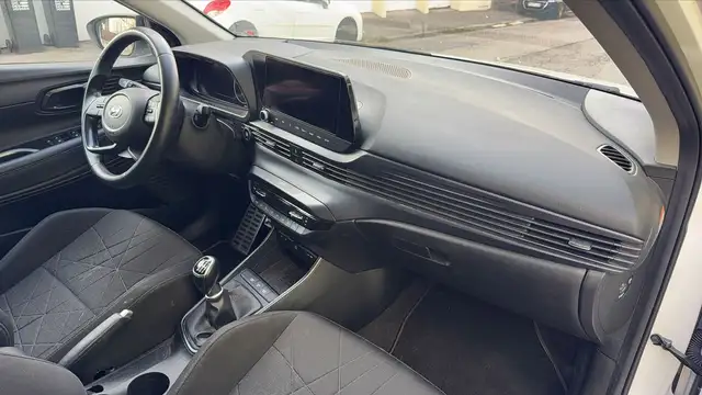 Hyundai Bayon view 10