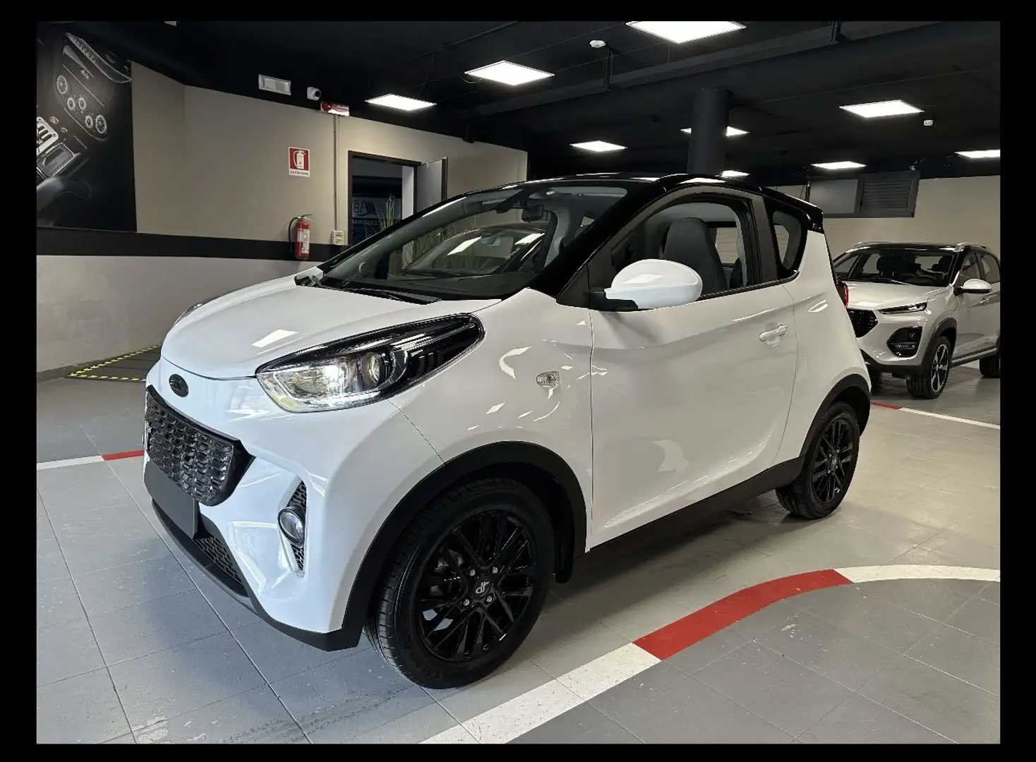 DR Automobiles DR1.0 FULL ELECTRIC Blanc - 1