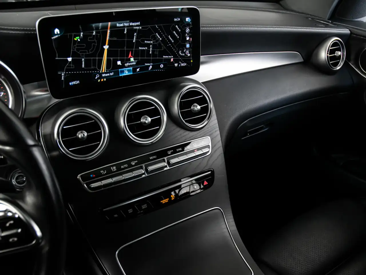 Mercedes-Benz GLC снимка Mercedes-Benz GLC