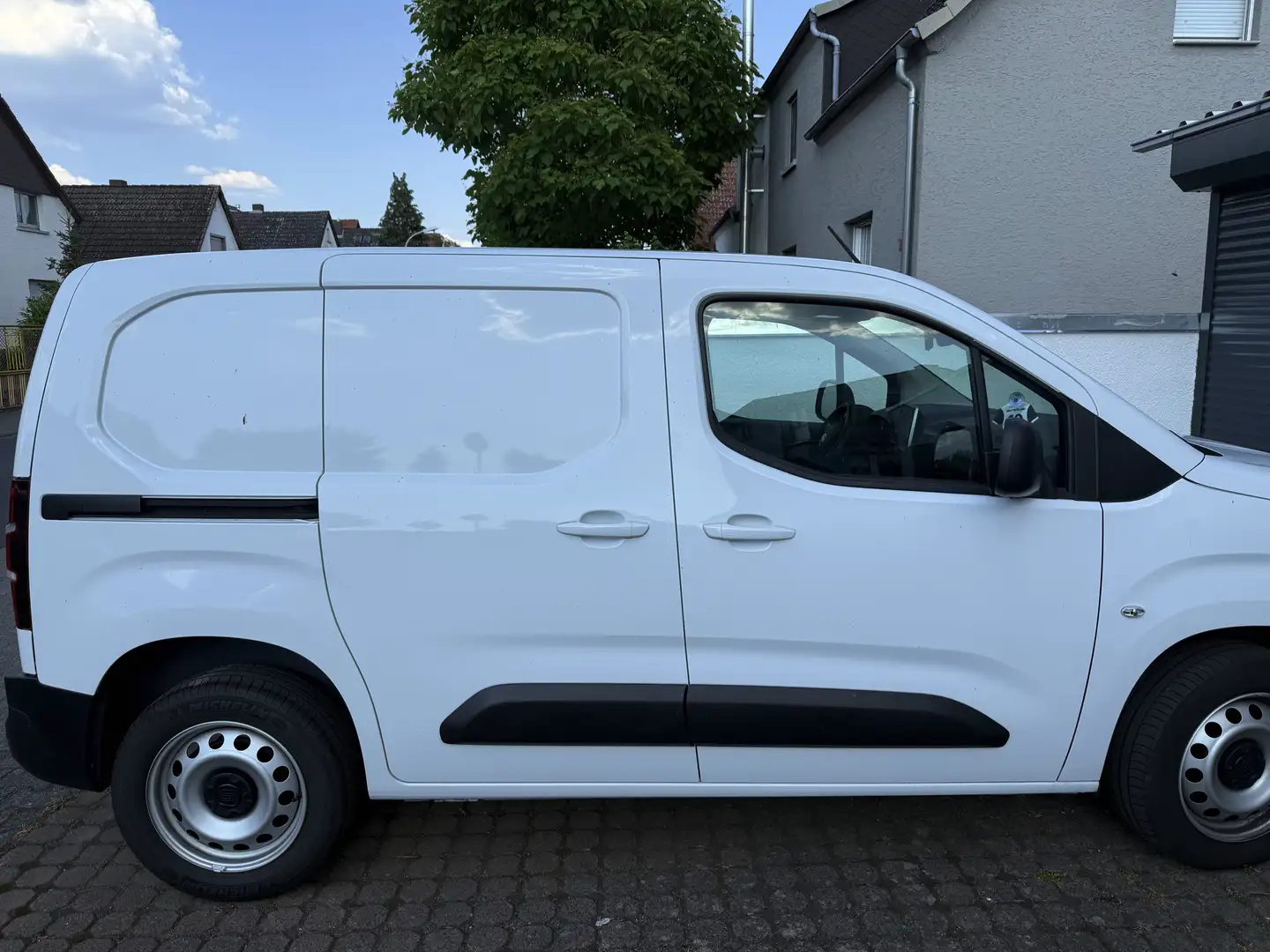 Fiat Doblo Doblo 1.5 BlueHDi  L1 Autm. Weiß - 1