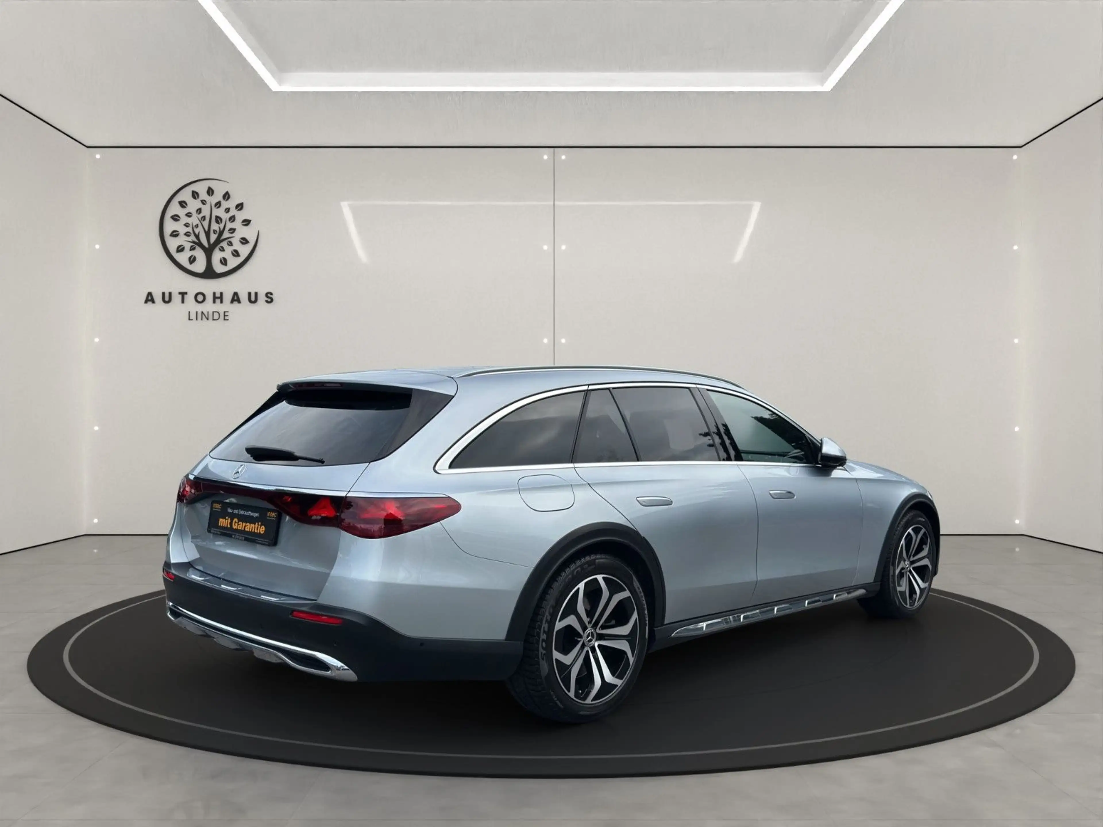 Mercedes-Benz E 450 E T-Modell d All-Terrain 4Matic Avantgarde — photo 5